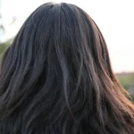 coupe de cheveux femme mi long degrade — Coupe de cheveux femme mi-long dégradé : mode d’emploi
