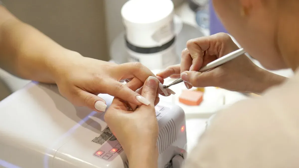 soins pour les ongles — Soins pour les ongles : comprendre et agir